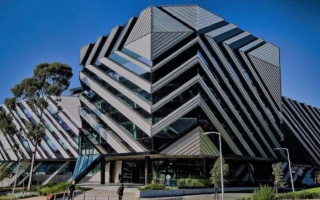 program akselerator monash university australia