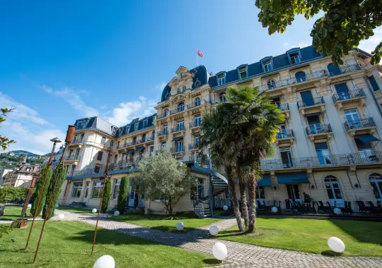 HIM Business School - kampus perhotelan swiss