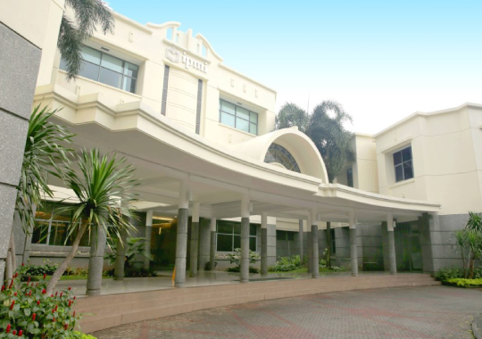 IPMI International Business School - international college di jakarta