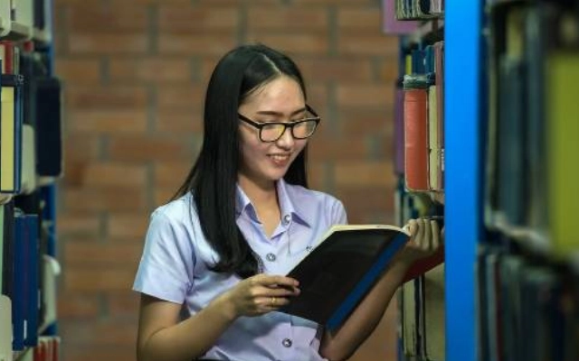 perkiraan biaya kuliah di help university malaysia
