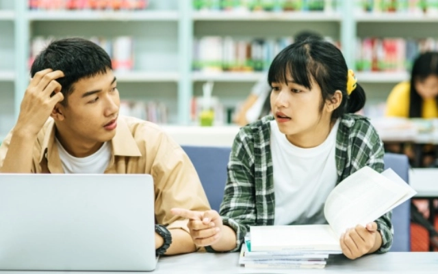 perkiraan biaya kuliah jurusan hubungan internasional