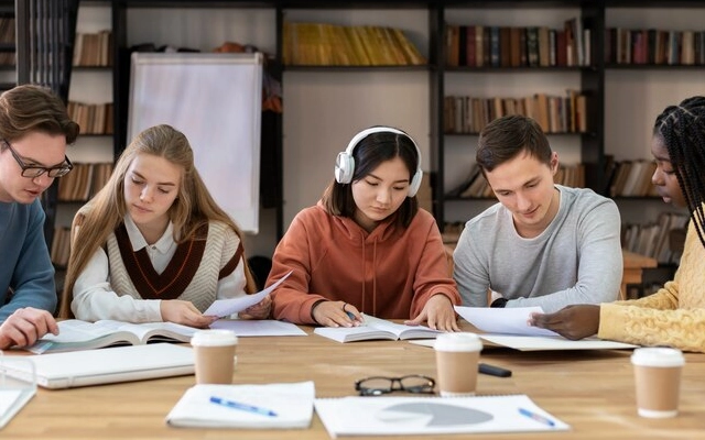 rekomendasi sekolah internasional terbaik di dunia