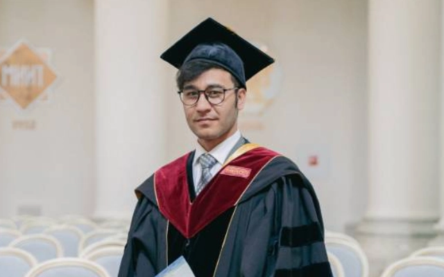 mengenal lebih jauh gelar sarjana luar negeri