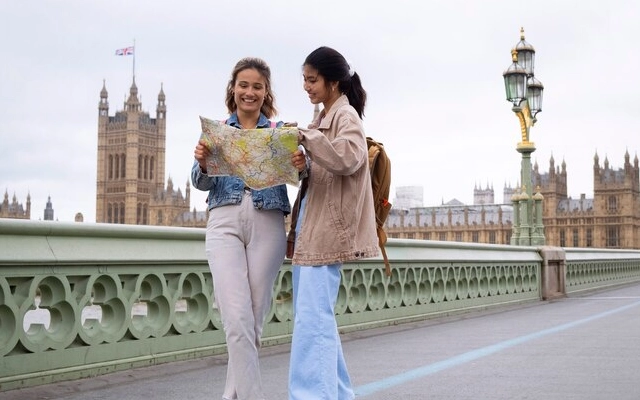 Perkiraan Biaya Hidup dan Kuliah di Inggris