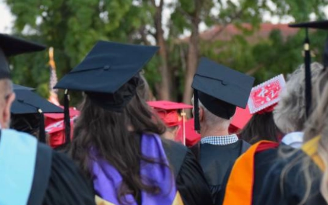 mengenal gelar s2 untuk lulusan luar negeri