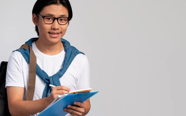 sekolah tingkat sma termahal di dunia, apa saja