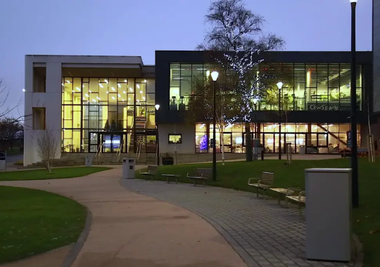 University of Sunderland, UK - kuliah jurusan kecantikan di luar negeri