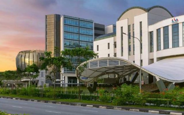 besaran biaya kuliah singapore institute of management