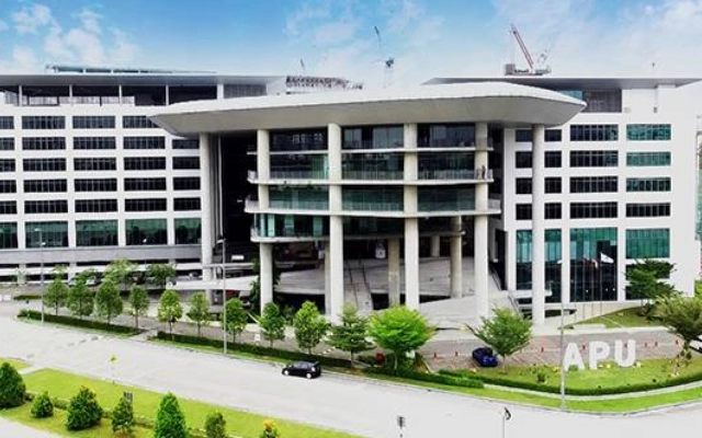 biaya kuliah di asia pacific university malaysia