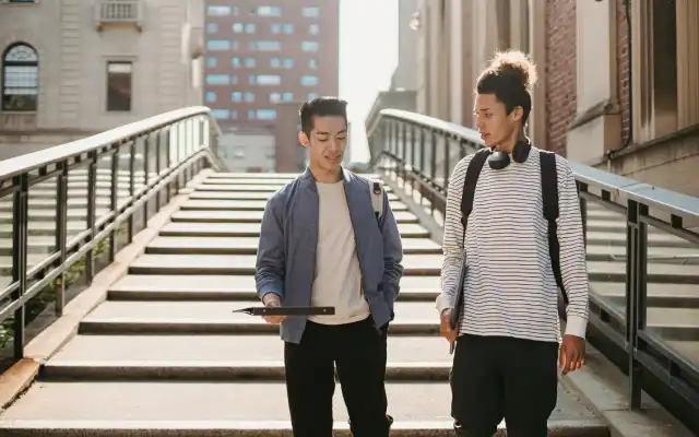 Perbandingan Biaya Kuliah di Luar Negeri