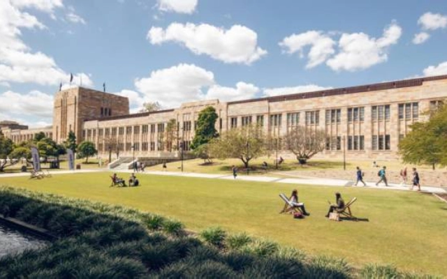 perhitungan biaya kuliah di university of queensland