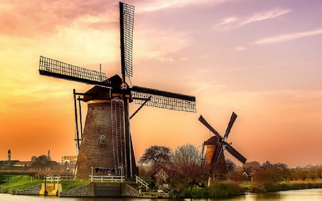 tips menerapkan biaya hidup murah di luar negeri