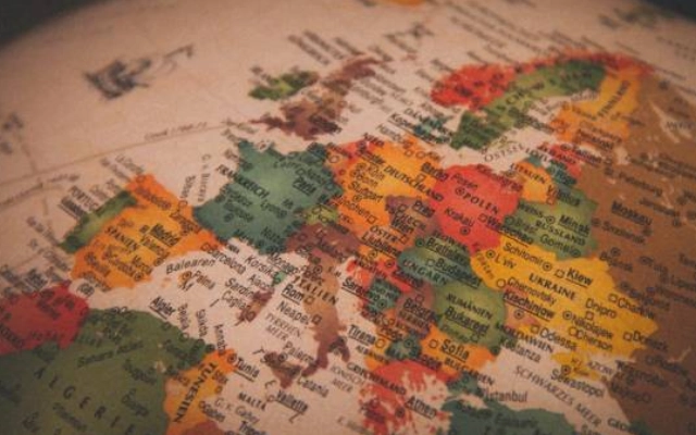kuliah di eropa atau amerika, mana yang kamu pilih