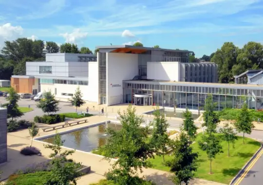 University of Gloucestershire - kuliah online di inggris