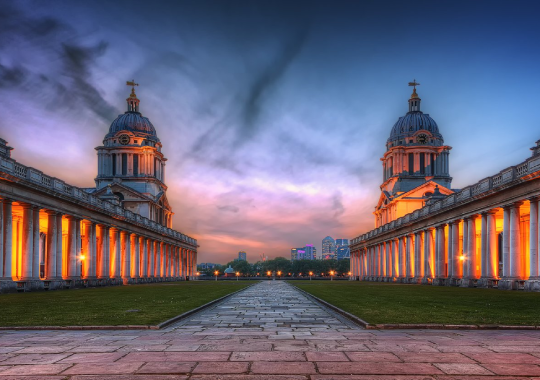 University of Greenwich - sekolah bola di Inggris