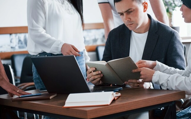 deretan universitas dengan jurusan mba terbaik di dunia