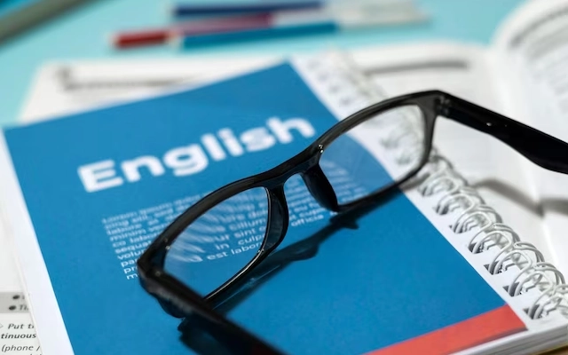 kata tambahan dalam bahasa inggris