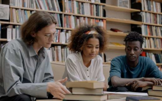 universitas luar negeri untuk gelar s2 manajemen