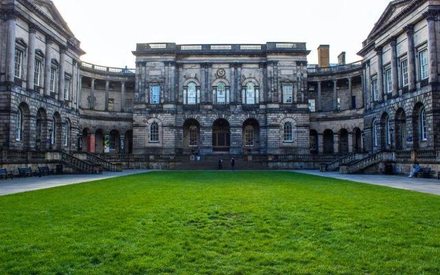 universitas di jerman jurusan hukum