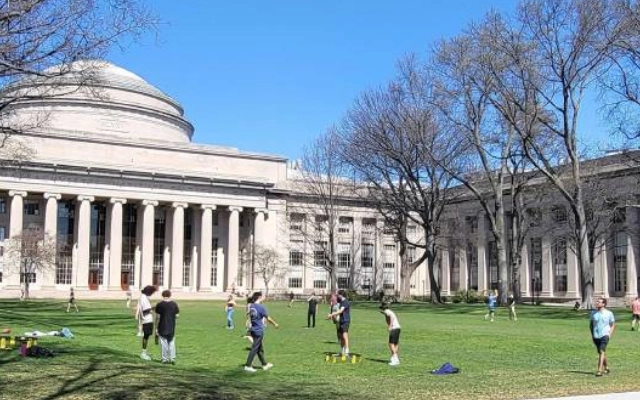 3 universitas favorit di amerika