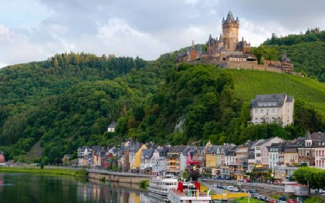 kisaran biaya kuliah s1 di jerman