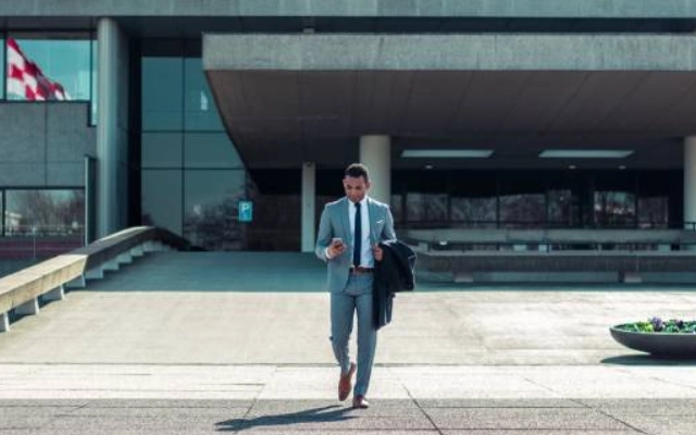 syarat penting untuk kuliah bisnis di australia