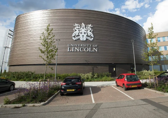 Lincoln University - Sekolah Perhotelan di New Zealand