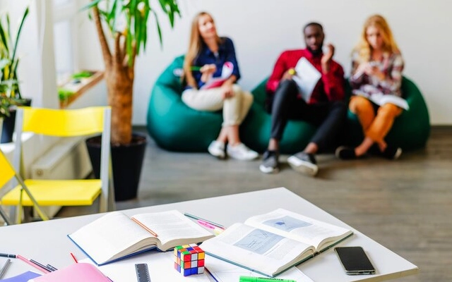 apa saja daftar jurusan kuliah di cesar ritz colleges