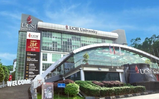 biaya kuliah di ucsi university malaysia