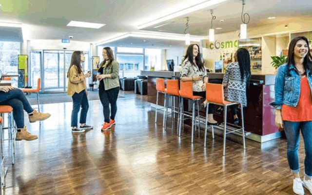 fasilitas kuliah di cesar ritz colleges