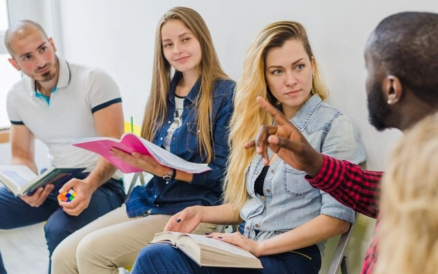 informasi lengkap syarat kuliah di newcastle