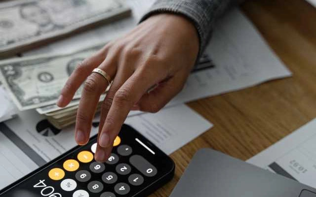 ingin kuliah di chester, inggris ketahui informasi biaya kuliah di chester secara lengkap