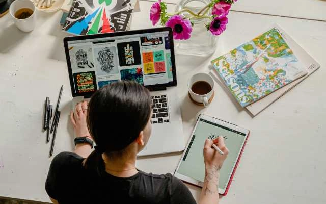 jenjang karir kuliah jurusan desain grafis