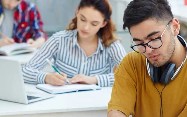 kursus persiapan ielts toefl di solo