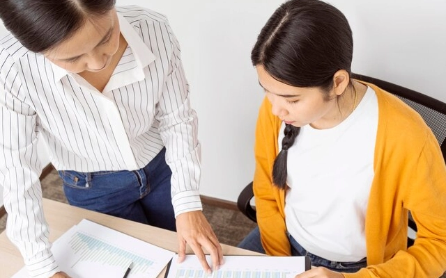 pilih kursus ielts atau toefl kursus bahasa inggris di bintaro