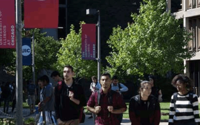 ranking dan akomodasi university of illinois at chicago, amerika