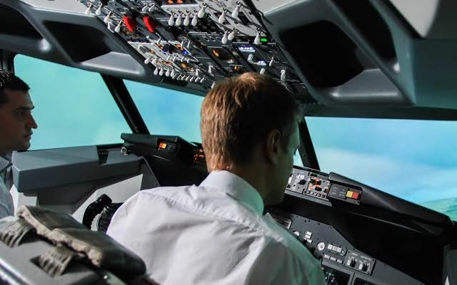 sekolah pilot terbaik di new zealand