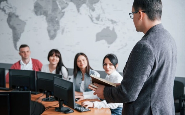 seputar kuliah bisnis di swiss