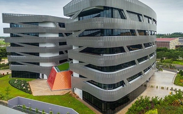 syarat masuk kuliah di monash university australia