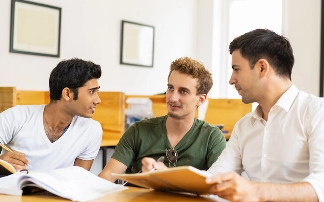 syarat masuk kuliah di monash university malaysia