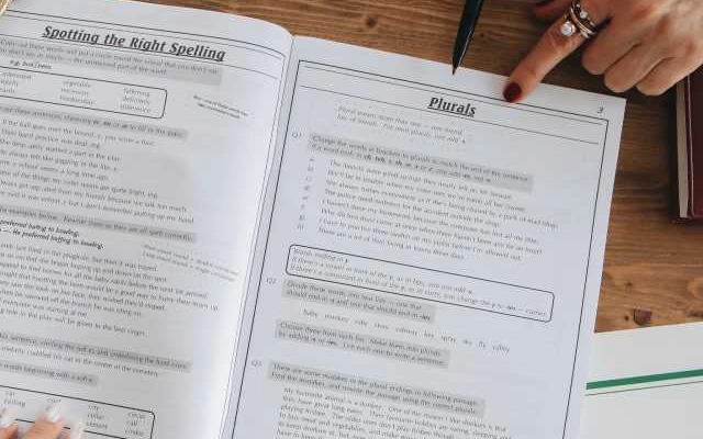 tempat les inggris di daerah pik (pantai indah kapuk) dan pluit