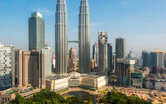 universitas di singapore