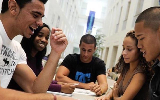 seputar pathway deakin university