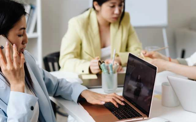 dorms di bond university