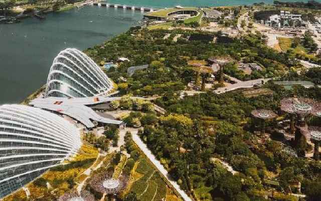 lima alasan kuliah di singapura