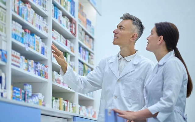 program pharmacy di monash university