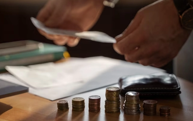 courses and fees di charles darwin university