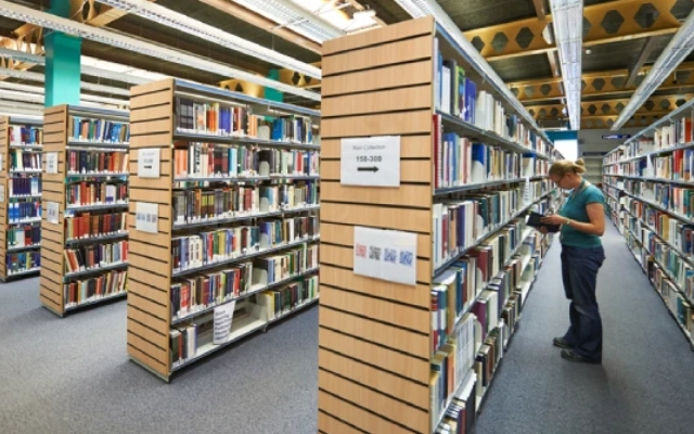 tentang anglia ruskin university library dan fasilitasnya