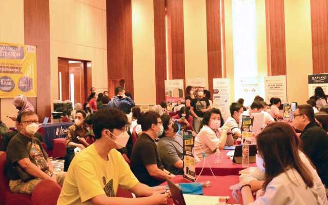 top 5 universitas uk dengan program data science terbaik