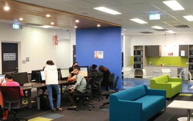 akomodasi dan fasilitas kuliah di education centre of australia